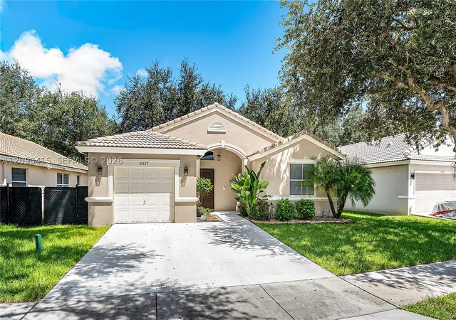 Photo 3 of Single family home for sale at 5437 50th Ct, Coconut Creek, FL 33073 | MLS# A12098415 | Listing updated on 2026-10-10
