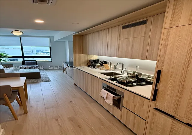225 N Miami Ave #3406