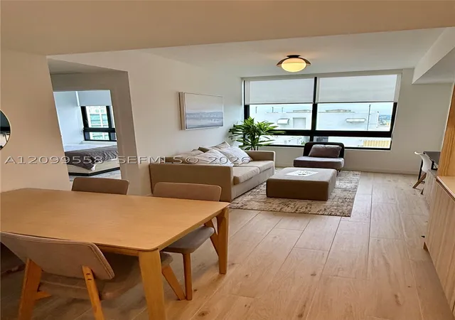 225 N Miami Ave #3406