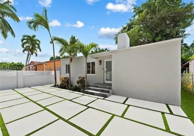 Photo 1 of Single family home for sale at 2810 Sw 12th Street, Miami, FL 33135 | MLS# A12100249 | Listing updated on 2026-10-04