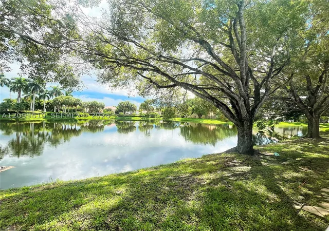 Condo for sale at 153 Lakeview Dr #103, Weston, FL 33326 | MLS# A12099610
