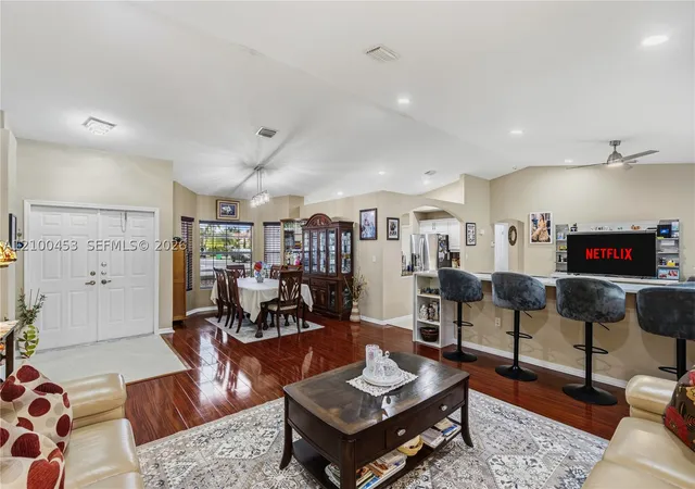 Photo 3 of Single family home for sale at 1130 Nw 133rd Terrace, Sunrise, FL 33323 | MLS# A12100453 | Listing updated on 2026-10-05