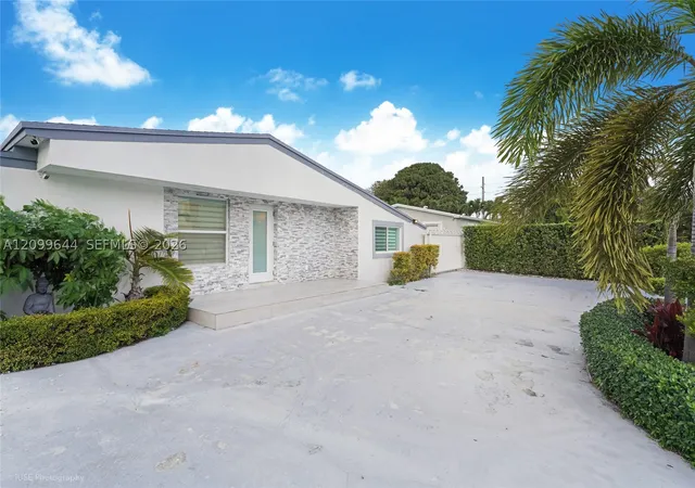 Photo 2 of Single family home for sale at 6660 W 13th Avenue, Hialeah, FL 33012 | MLS# A12099644 | Listing updated on 2026-10-08