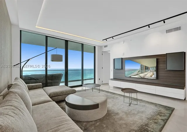 18975 Collins Ave, 18975 Collins Ave, Miami, FL 33160