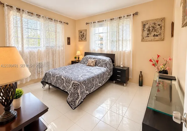 Photo 3 of Condo for sale at 16900 Ne 14th Avenue #214, Miami, FL 33162 | MLS# A12100491 | Listing updated on 2026-10-05