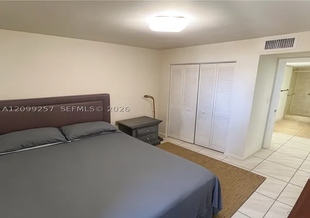 9686 Fontainebleau Blvd #402