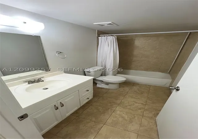 9686 Fontainebleau Blvd #402