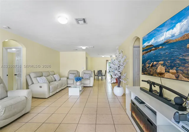 Photo 2 of Single family home for sale at 10170 W Fern St, Miami, FL 33157 | MLS# A12100738 | Listing updated on 2026-10-06