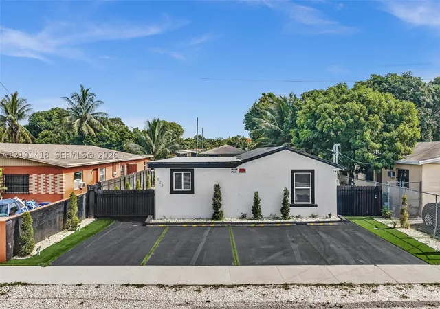 Photo 1 of Multi family home for sale at 923 Nw 110th Street, Miami, FL 33168 | MLS# A12101418 | Listing updated on 2026-10-06
