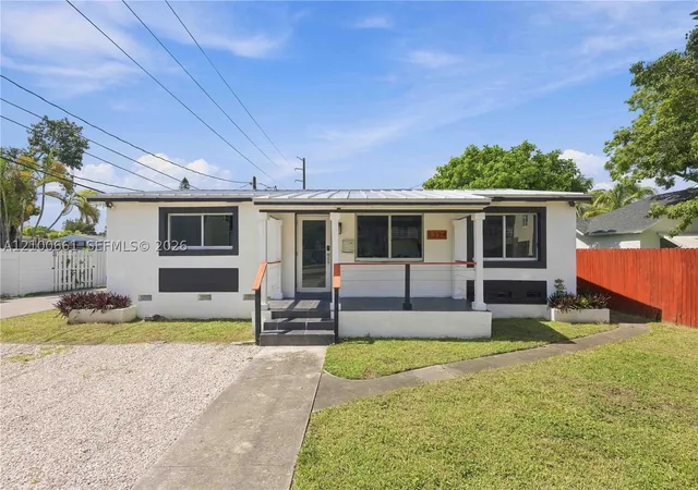 Photo 1 of Single family home for sale at 1324 N 24th Avenue, Hollywood, FL 33020 | MLS# A12100661 | Listing updated on 2026-10-10