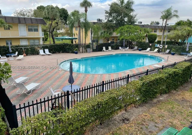 Condo for sale at 5162 NE 6th Avenue #308, Oakland Park, FL 33334 | MLS# A12101627
