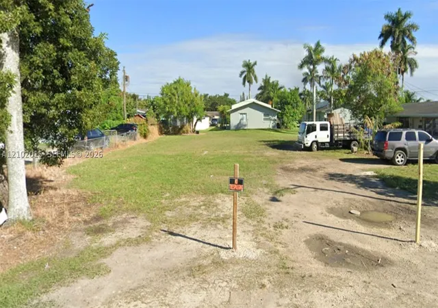Photo 1 of Land for sale at 1241 Nw 9th Street, Homestead, FL 33030 | MLS# A12102015 | Listing updated on 2026-10-07