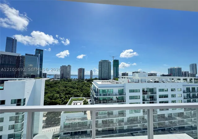 1611 SW 2 Avenue #313