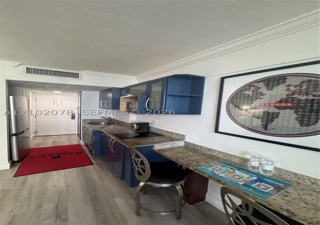 Photo 1 of Condo for sale at 19201 Collins Ave #918, Sunny Isles Beach, FL 33160 | MLS# A12102078 | Listing updated on 2026-10-07