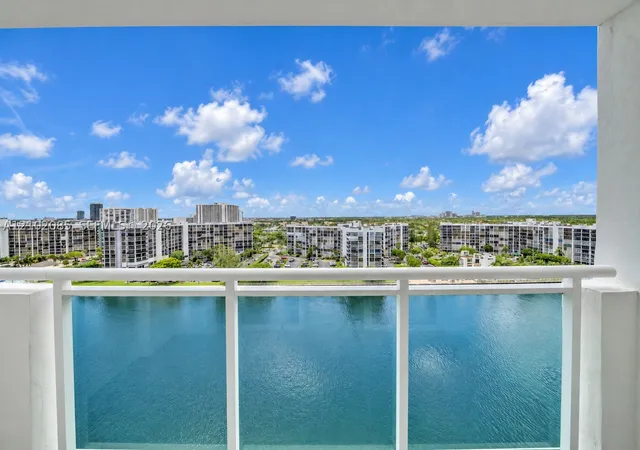 Photo 3 of Condo for sale at 3000 S Ocean Dr #1208, Hollywood, FL 33019 | MLS# A12102085 | Listing updated on 2026-10-07