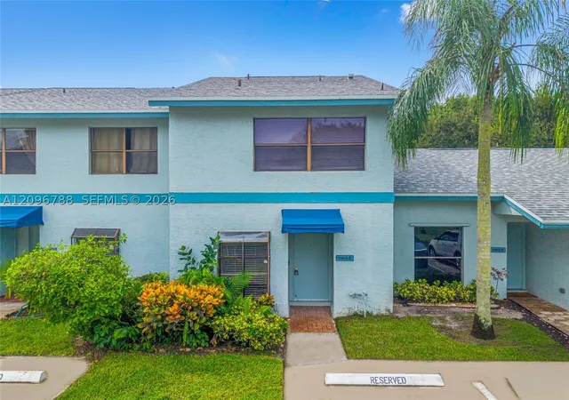 Townhouse for sale at 9166 SW 21st Court #E, Boca Raton, FL 33428 | MLS# A12096788