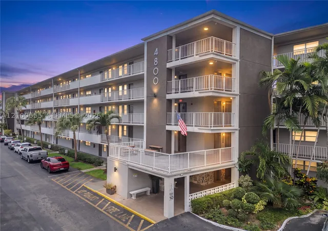 Condo for sale at 4800 Hillcrest Ln #503-504, Hollywood, FL 33021 | MLS# A12100555