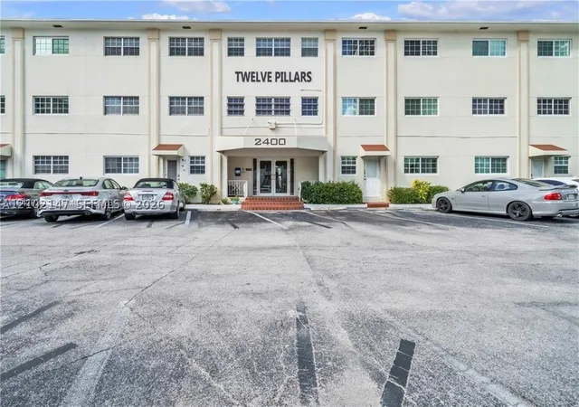 Photo 38 of Condo for sale at 2400 S Ocean Dr #302, Hollywood, FL 33019 | MLS# A12102147 | Listing updated on 2026-10-07