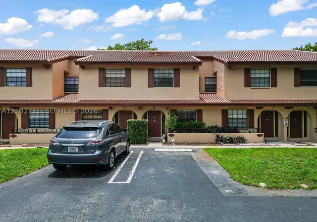 Photo 1 of Single family home for sale at 10942 W Sample Rd, Coral Springs, FL 33065 | MLS# A12102711 | Listing updated on 2026-10-07