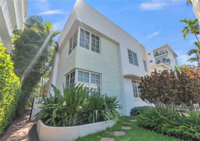 Photo 1 of Condo for sale at 1569 Euclid Ave #7, Miami Beach, FL 33139 | MLS# A12102958 | Listing updated on 2026-10-08