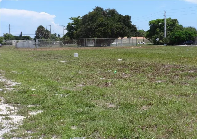 7th image of 800 Nw Dixie Hwy, Pompano Beach, FL 33060 | MLS# F10085758