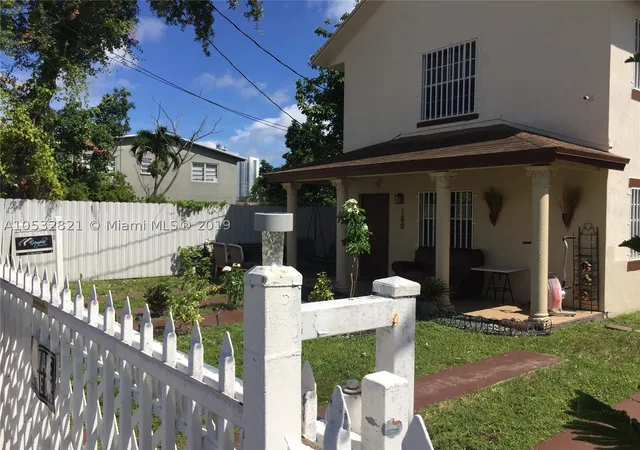 Homes for sale in Miami, FL | 160 Nw 27th St, Miami, FL 33127 | MLS# A10532821