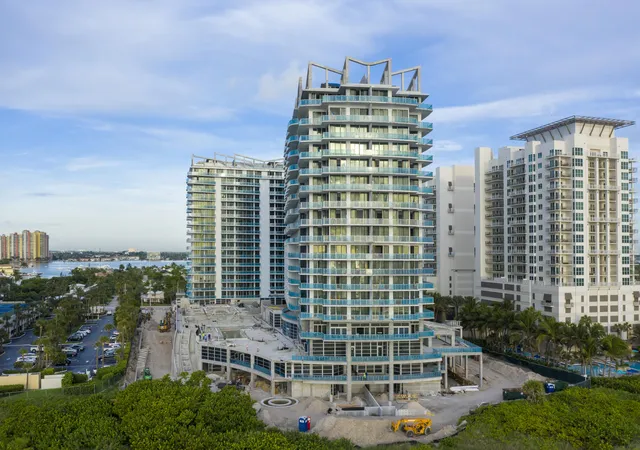 3rd image of 3100 N Ocean Dr #P1404, Singer Island, FL 33404 | MLS# R10673907