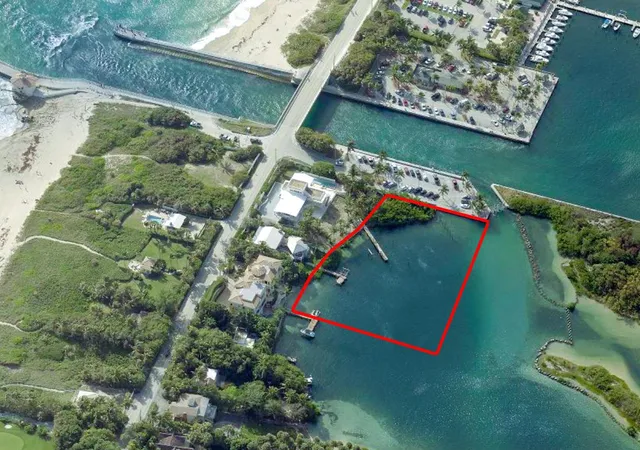 3rd image of 4002 S Ocean Blvd, Manalapan, FL 33462 | MLS# R10688970