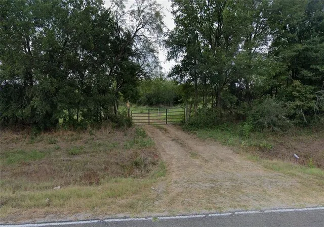 2nd image of 277 Fm 672, Dale, TX 78616 | MLS# 4900017