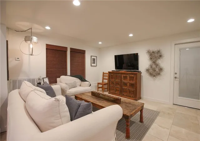 4th image of 3358 Drapers Cv, Lago Vista, TX 78645 | MLS# 1125436