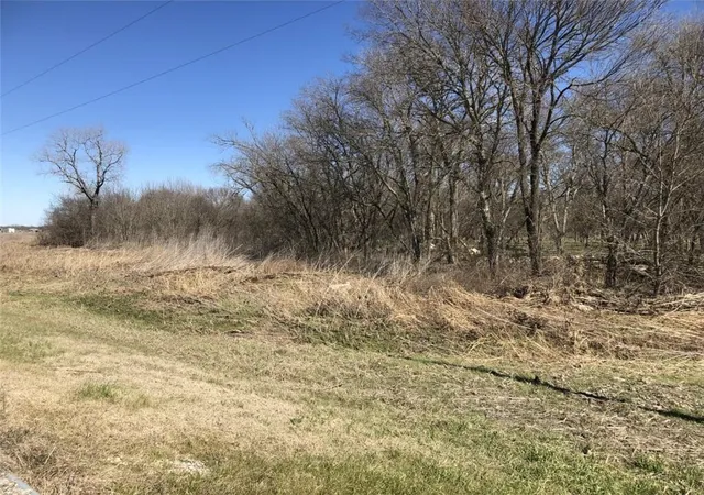 2nd image of 472 County Road 428, Taylor, TX 76574 | MLS# 2347447