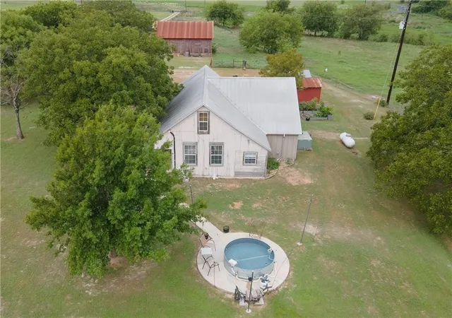 Photo 2 of Single family home for sale at 2201 County Road 311, Jarrell, TX 76537 | MLS# 5061076 | Listing updated on 2026-04-29