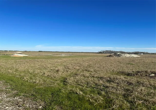 Photo 4 of House for sale at 400 County Rd 167, Georgetown, TX 78626 | MLS# 7252324 | Listing updated on 2026-05-11