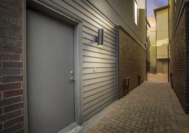 4th image of 1702 S Lamar Blvd, Austin, TX 78704