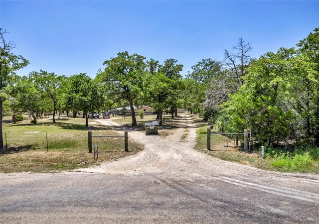 3rd image of 148 Milam Ln, Bastrop, TX 78602 | MLS# 5030165