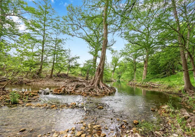 4th image of 400 E Blanco Bend Rd, Wimberley, TX 78676 | MLS# 2679524