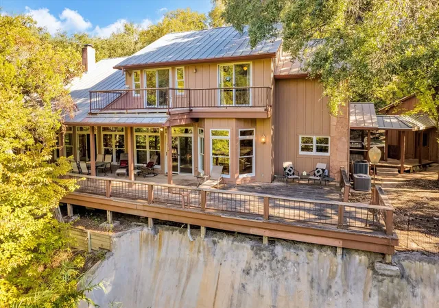 36th image of 400 E Blanco Bend Rd, Wimberley, TX 78676 | MLS# 2679524