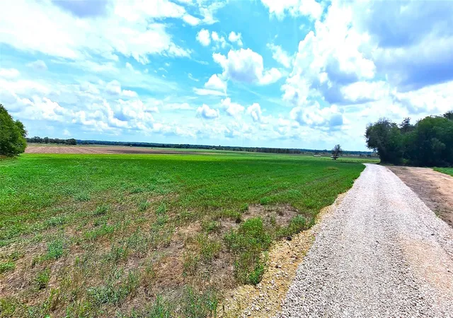 2nd image of 3135 Cr 432 Rd, Thorndale, TX 76577 | MLS# 9727781