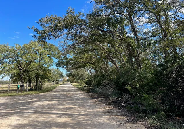 Homes for sale in Florence, TX | 111 Chris Ln, Florence, TX 76527 | MLS# 4544603