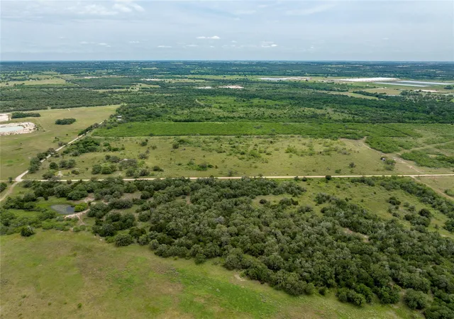 Photo 4 of House for sale at Tbd County Rd 405, Gonzales, TX 78629 | MLS# 4073098 | Listing updated on 2025-04-22