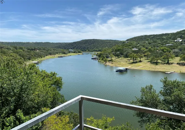 Photo 3 of Single family home for sale at 11119 Lakeside Dr, Jonestown, TX 78645 | MLS# 1975525 | Listing updated on 2026-08-13