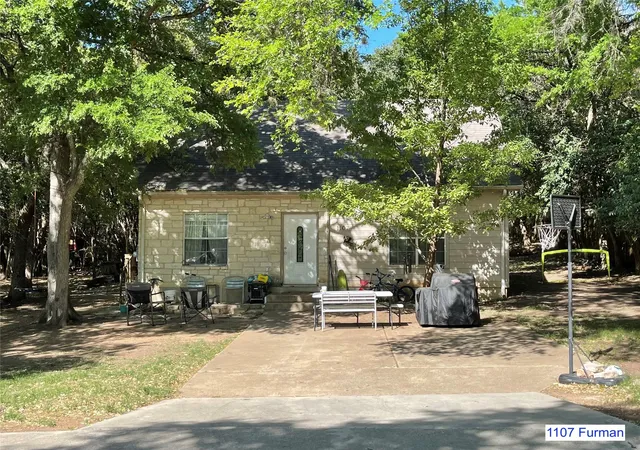25th image of 1007 1015 Earle St, San Marcos, TX 78666 | MLS# 5682261