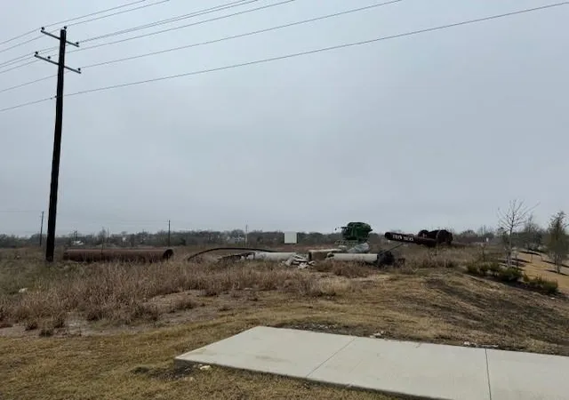 Photo 4 of Sale Pending at 152 County Rd 152, Georgetown, TX 78626 | MLS# 3175146 | Listing updated on 2026-03-16