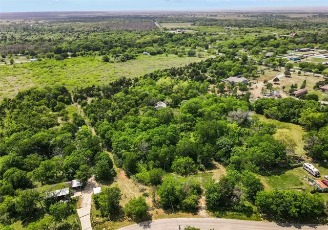 2nd image of 129 Lytton Acres Dr, Dale, TX 78616 | MLS# 4970091