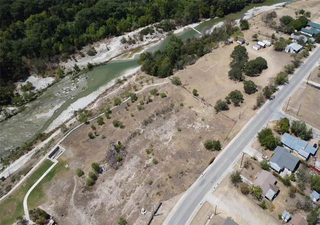 Photo 3 of Land for sale at 613 Guadalupe St S, Kerrville, TX 78028 | MLS# 5830550 | Listing updated on 2026-08-05