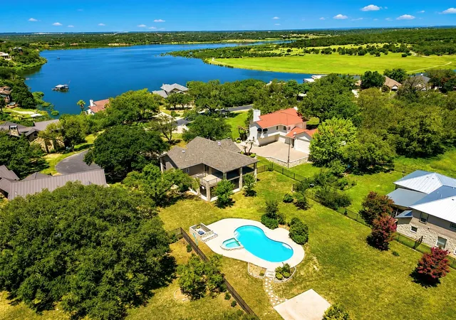 Homes for sale in Spicewood, TX | 339 Quail Run Ct, Spicewood, TX 78669 | MLS# 7763236