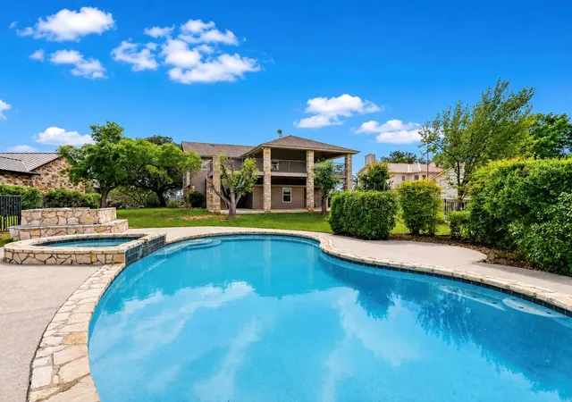 Homes for sale in Spicewood, TX | 339 Quail Run Ct, Spicewood, TX 78669 | MLS# 7763236