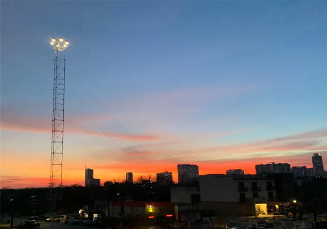 1st image of 1200 E 11Th St #305, Austin, TX 78702 | MLS# 8075589