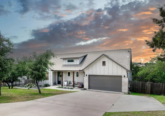 Photo 2 of Single Family Residence at 516 Ronay Dr S, Spicewood, TX 78669 | MLS# 3664251 | | Sold on 2024-07-10