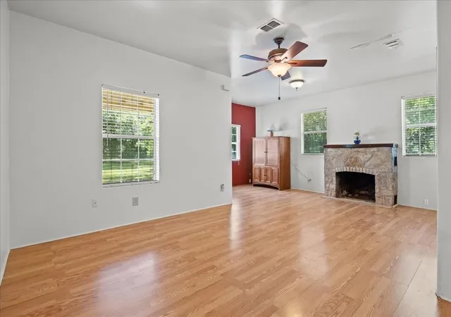 Photo 3 of Sale Pending at 850 Se Ewelling Ln, New Braunfels, TX 78130 | MLS# 1932767 | Listing updated on 2024-12-13